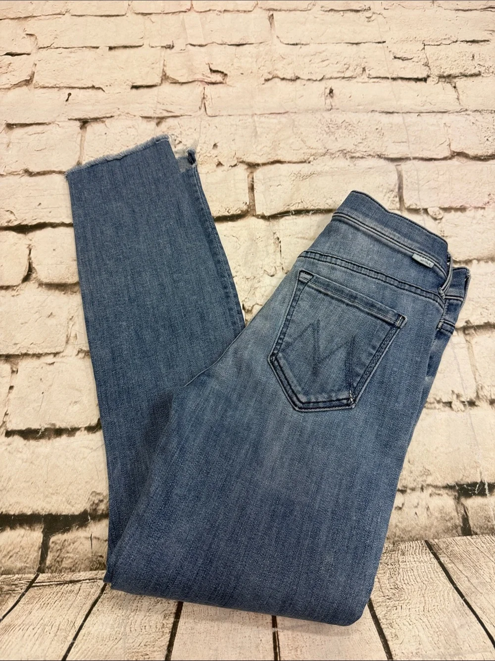MOTHER Stunner ZIP Ankle Step Fray Jeans Good Girls Do Size 24